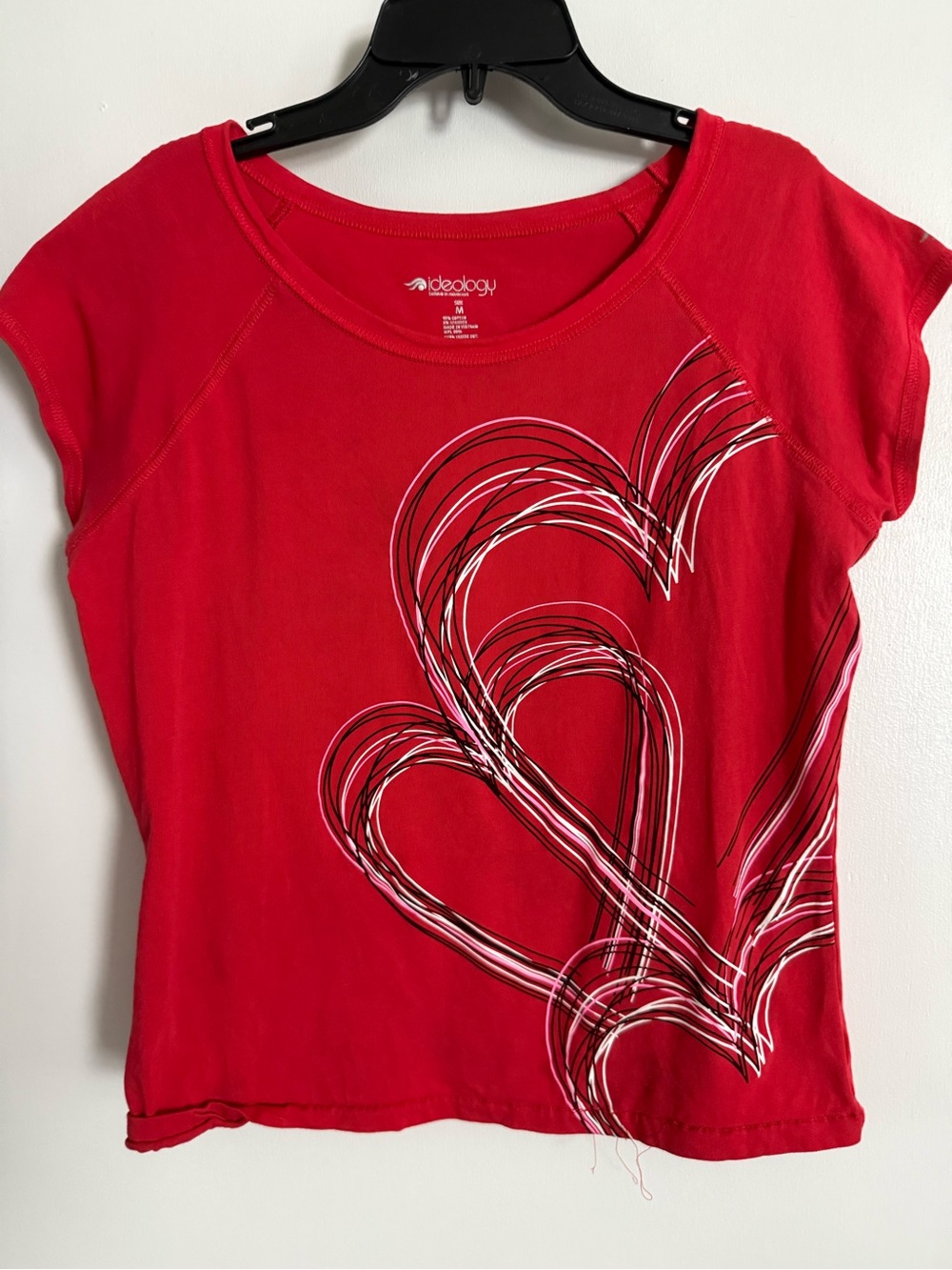 Ideology Red Heart Print Short Sleeve Tee